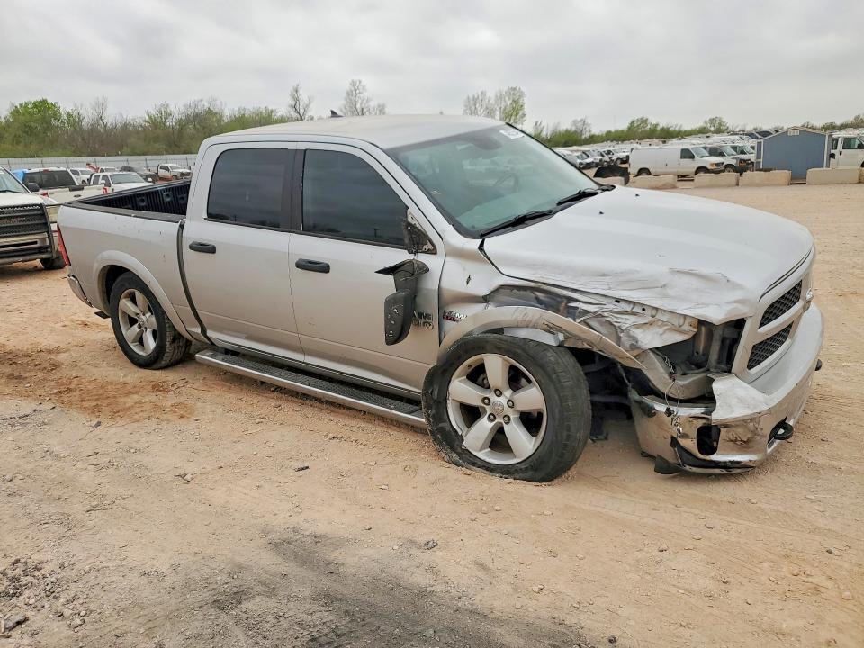 2013 Dodge RAM 1500 SLT