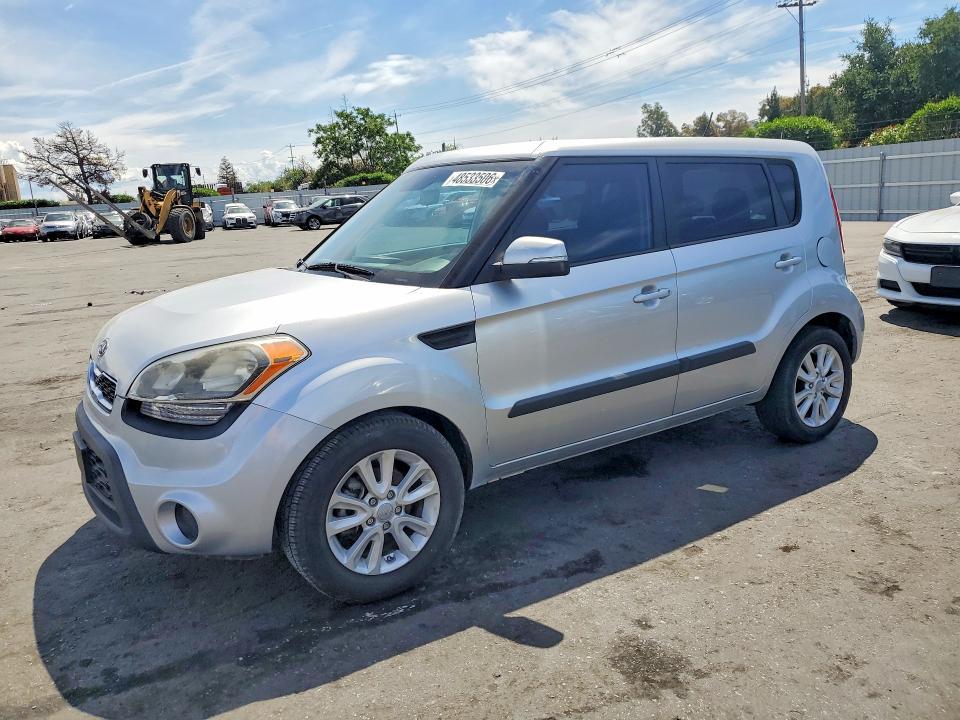 2012 KIA Soul +
