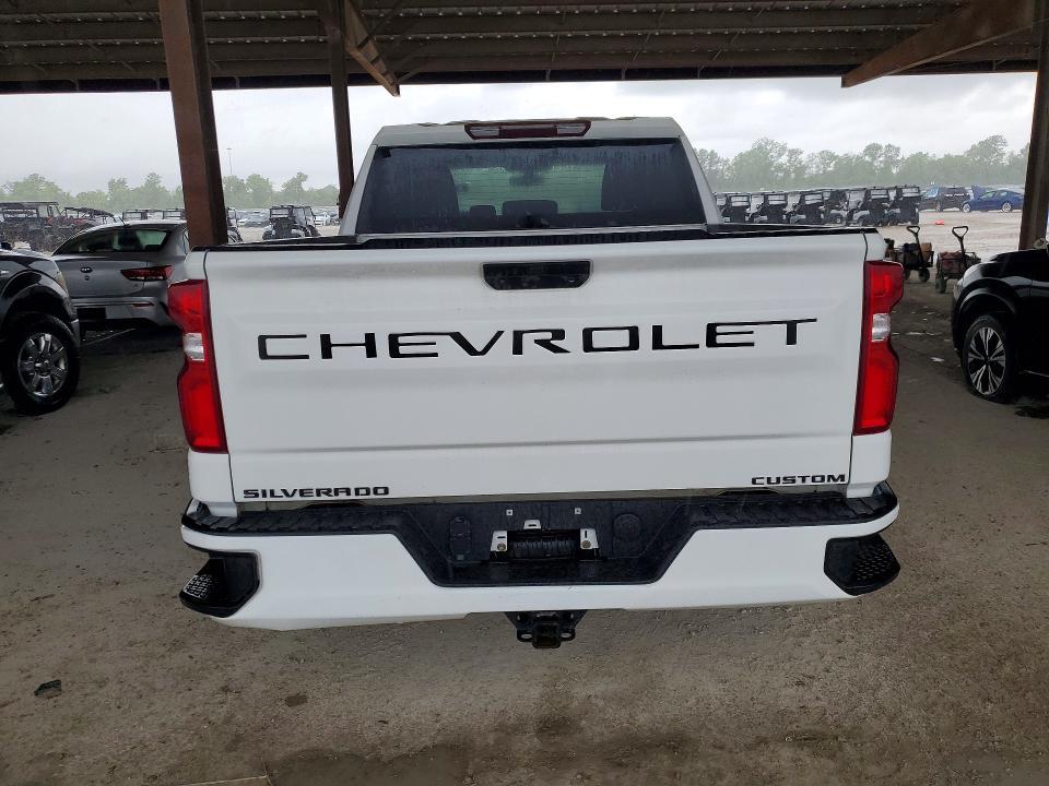 2021 Chevrolet Silverado C1500 Custom
