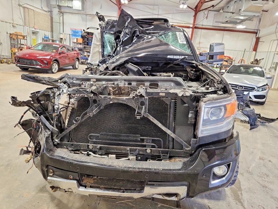 2017 GMC Sierra K2500 Denali