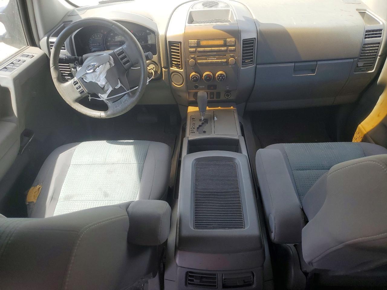 2006 Nissan Titan XE