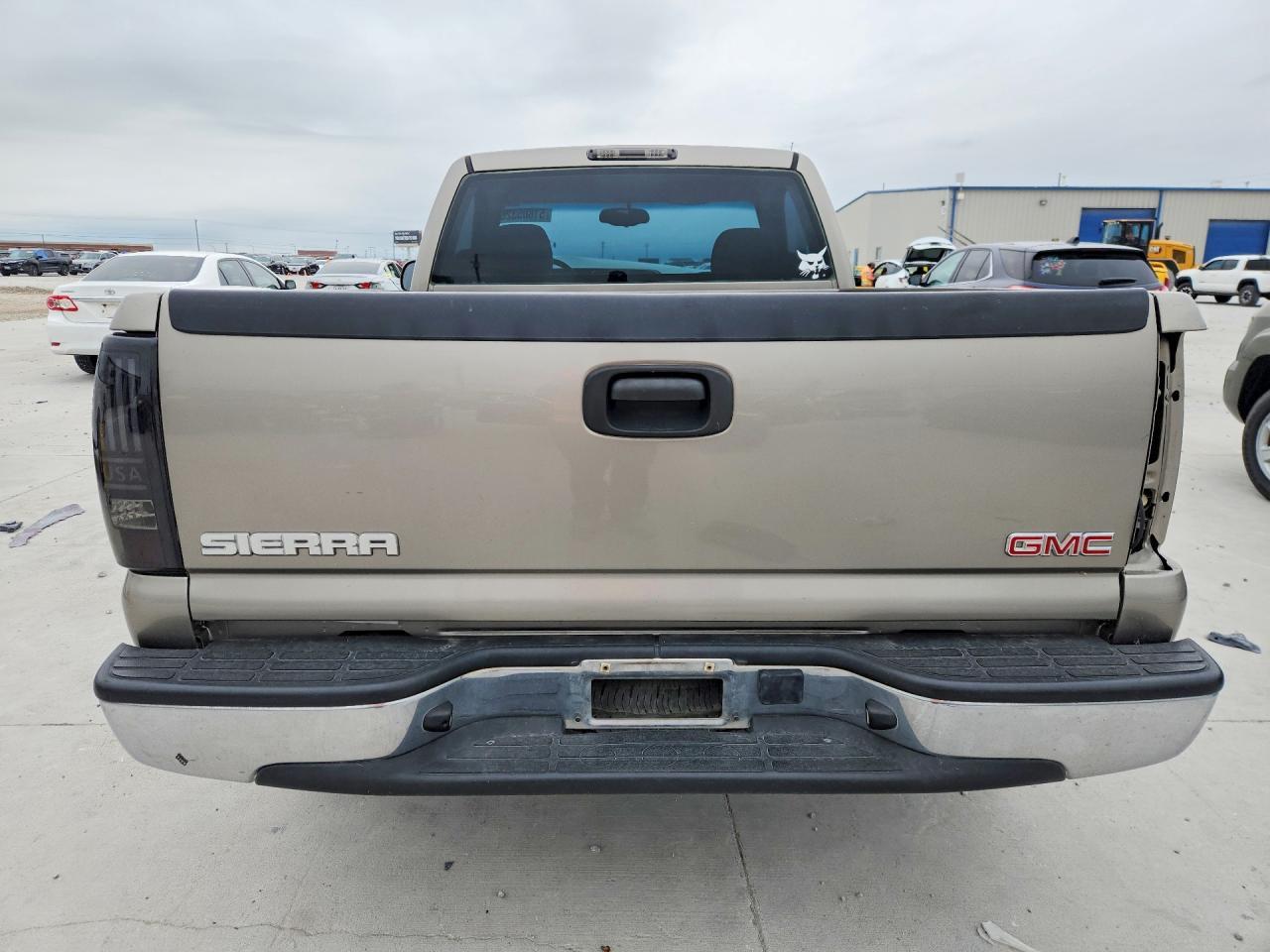 2003 GMC New Sierra C1500