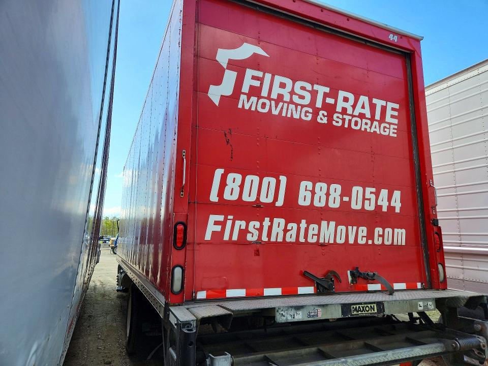 2019 International 4300 BOX Truck