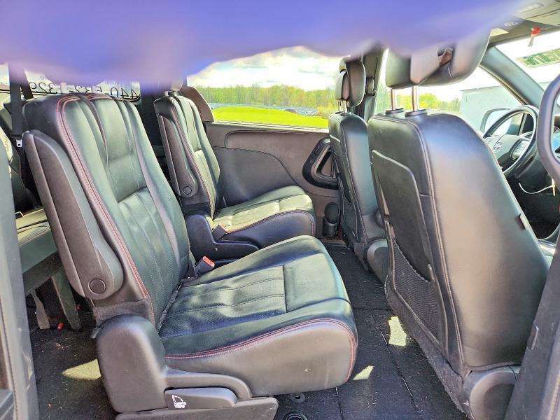 2015 Dodge Grand Caravan r