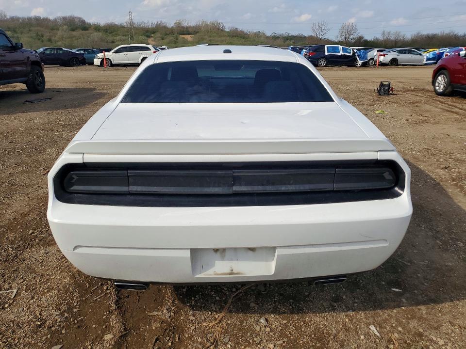 2014 Dodge Challenger sxt