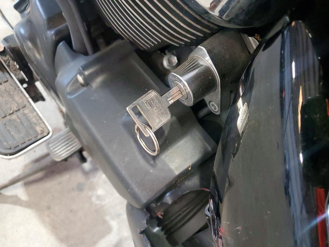 2019 Suzuki VL1500 B