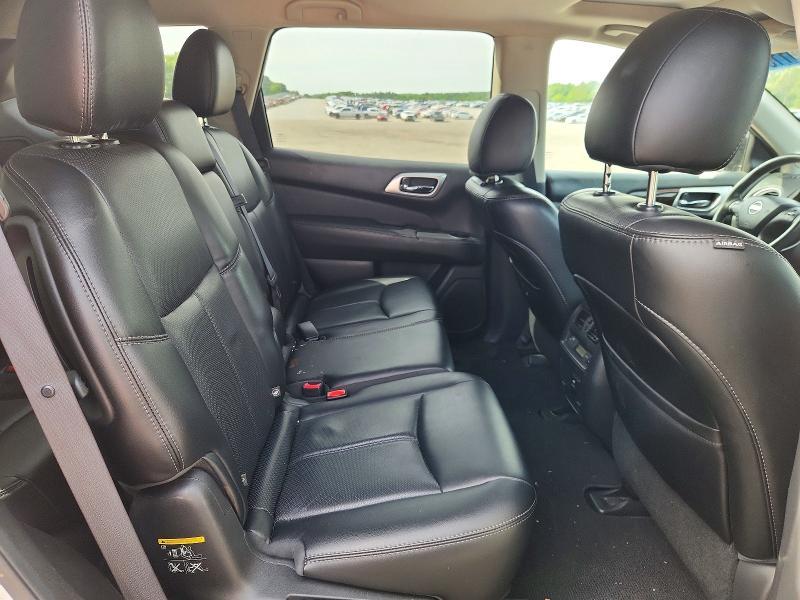 2015 Nissan Pathfinder Platinum