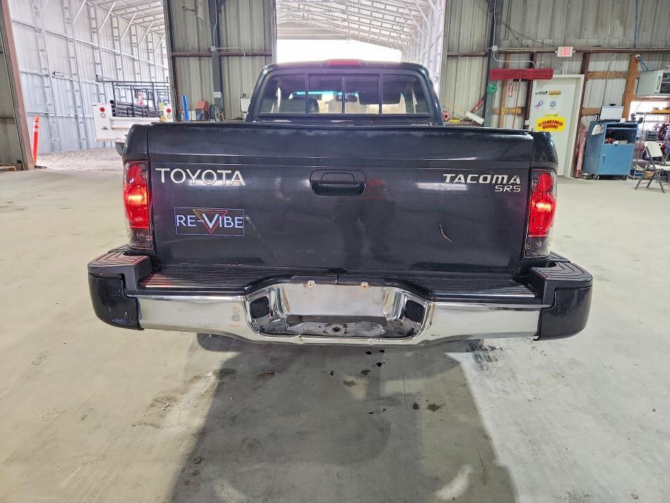 2000 Toyota Tacoma Base