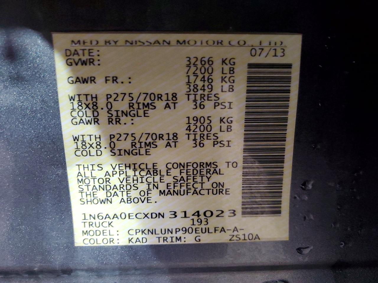 2013 Nissan Titan SV