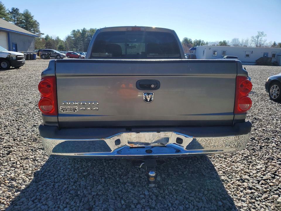 2007 Dodge Dakota Quattro