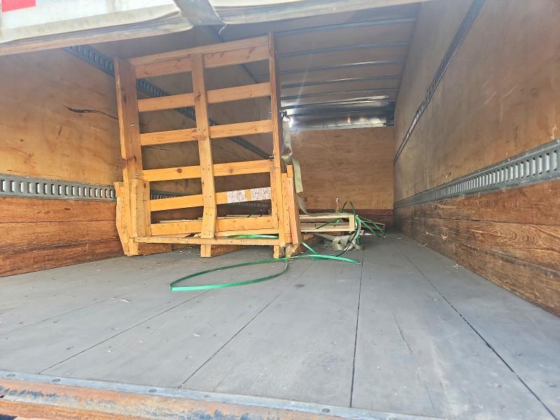 2022 Freigliner 2022 Freightliner M2 106-BOX Truck