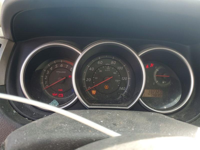 2011 Nissan Versa 1.8 s