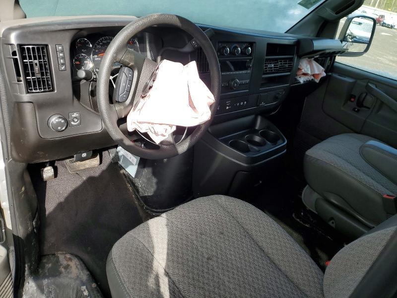 2025 Chevrolet Express G3500 LS
