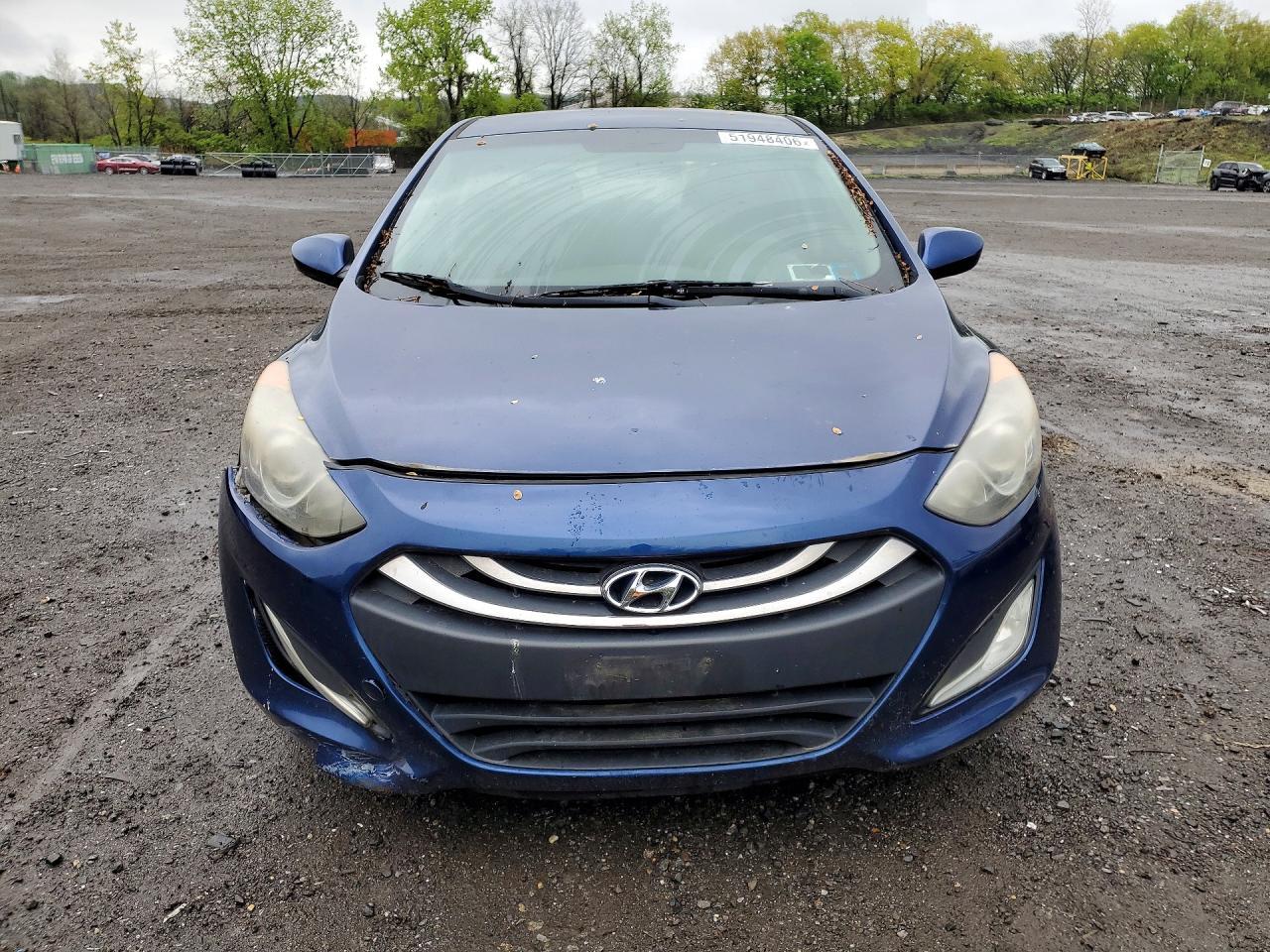 2013 Hyundai Elantra gt Base