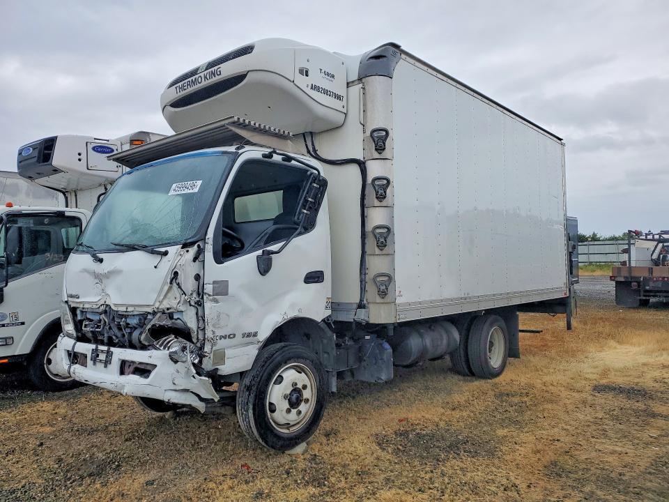 2020 Hino 195 Refrigerated BOX Truck