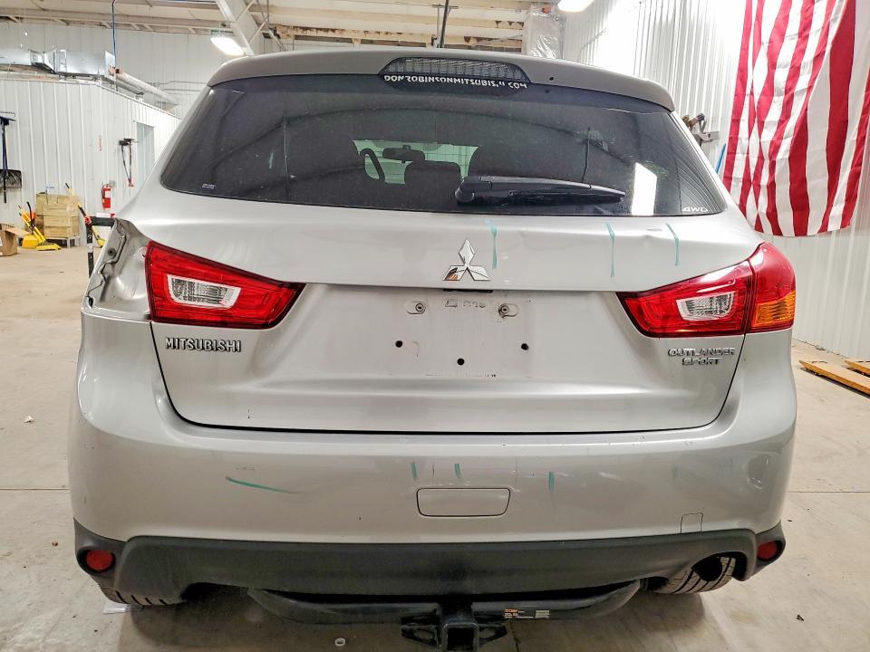 2015 Mitsubishi Outlander Sport es