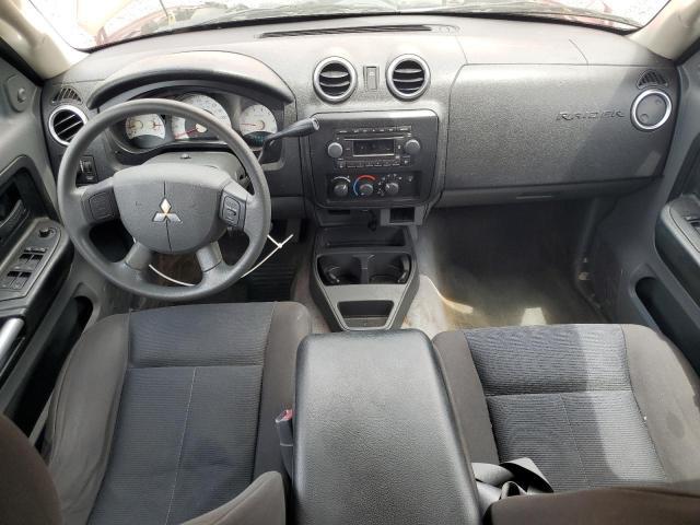 2006 Mitsubishi Raider LS