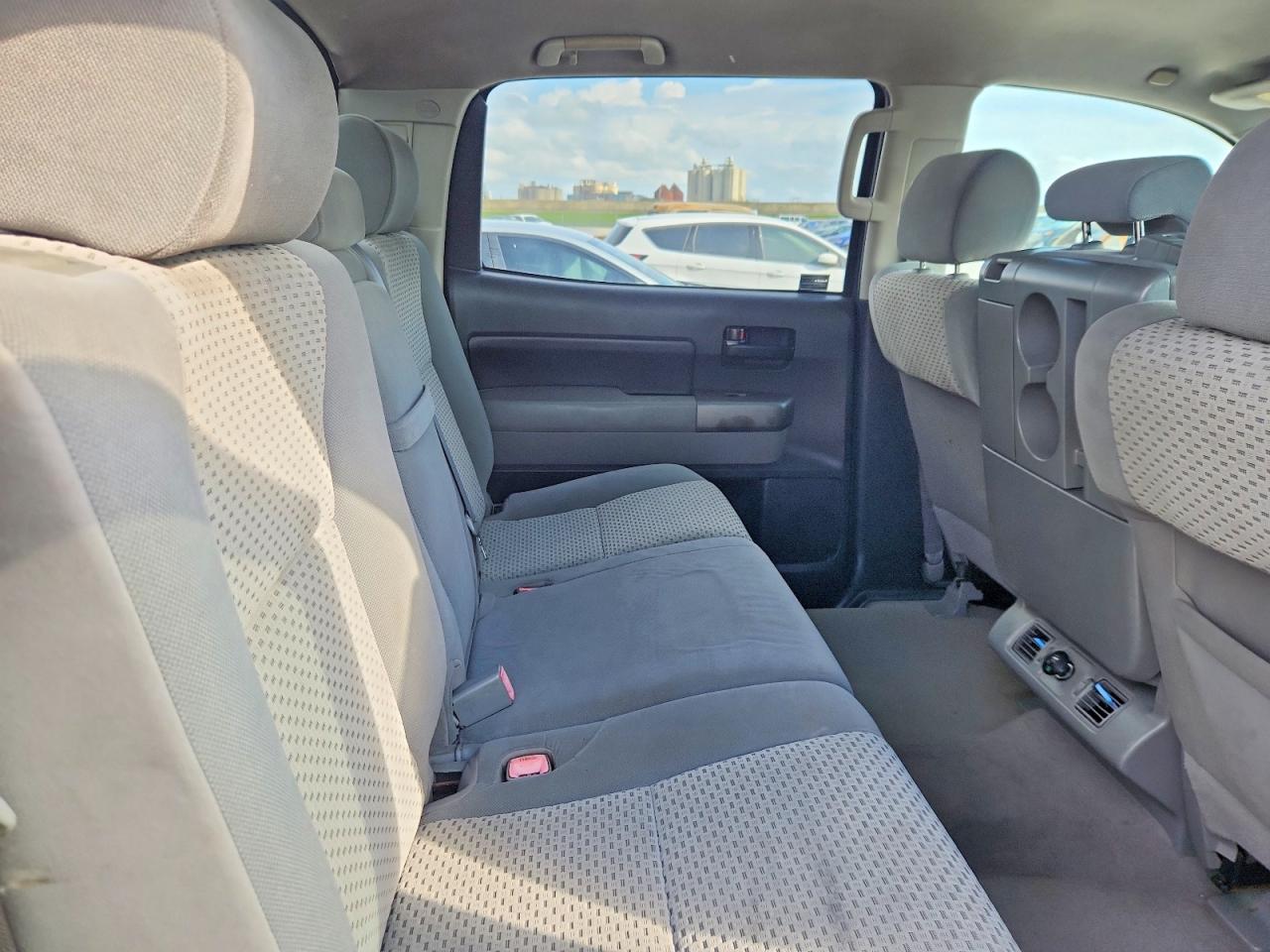 2010 Toyota Tundra Grade
