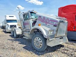 Camiones salvage a la venta en subasta: 1998 Western Star 4900 Semi Truck
