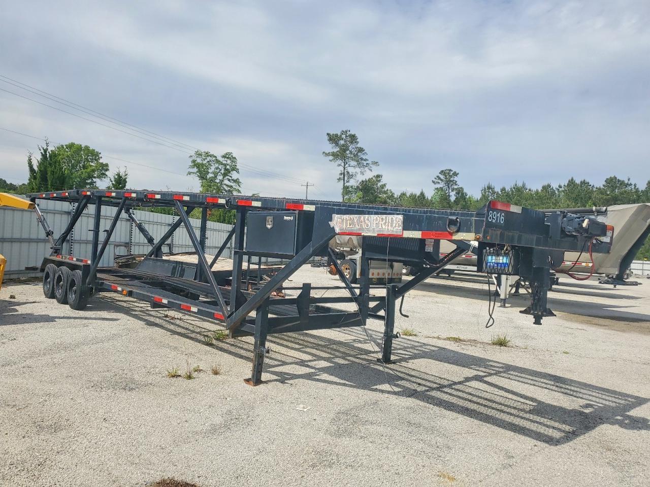 2022 Texas Pride CA8472KGN Car Carrier