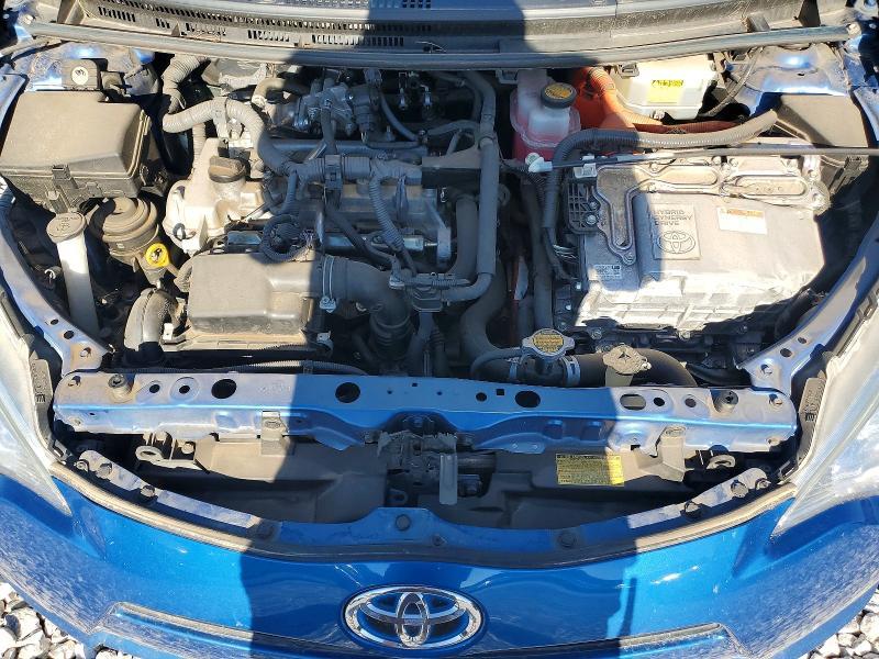 2014 Toyota Prius c Three