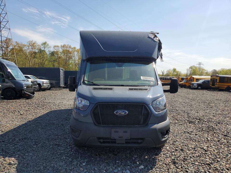 2021 Ford Transit Delivery Truck