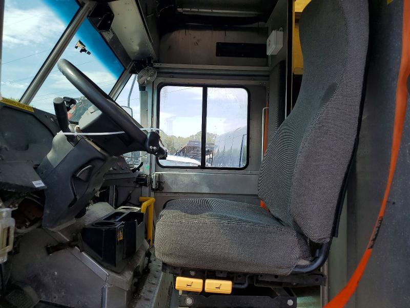 2021 Ford F59 Delivery Truck