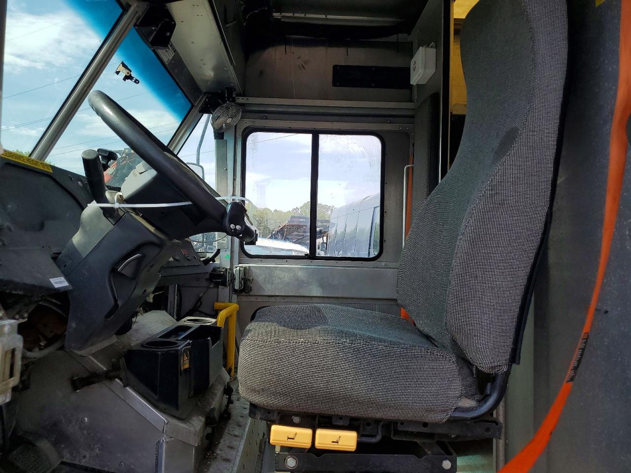 2021 Ford F59 Delivery Truck