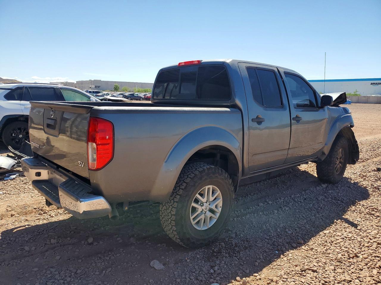 2016 Nissan Frontier SV