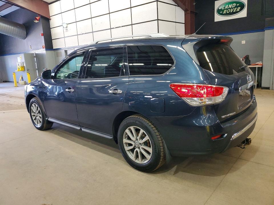 2016 Nissan Pathfinder s