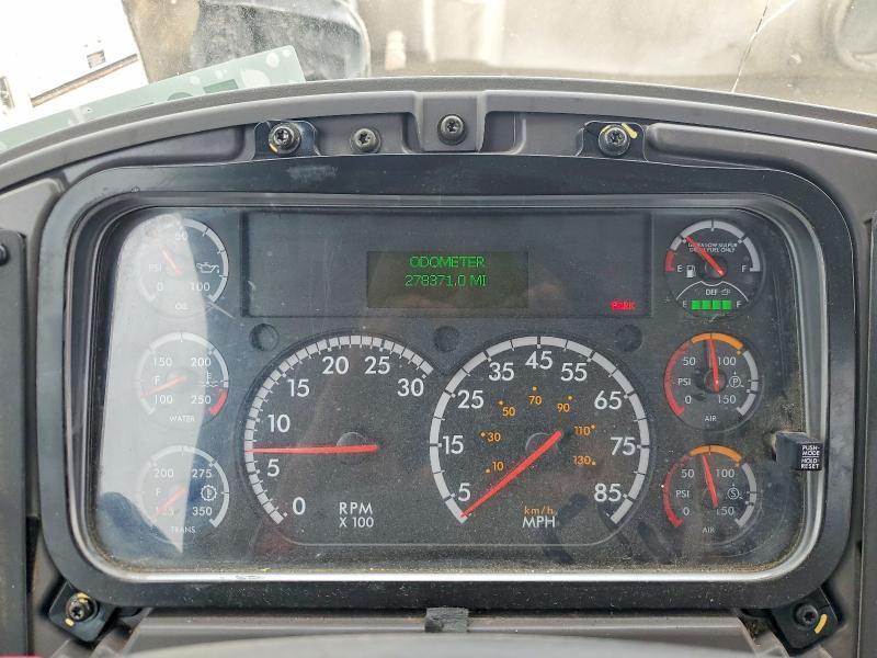 2016 Freightliner M2 106 MED
