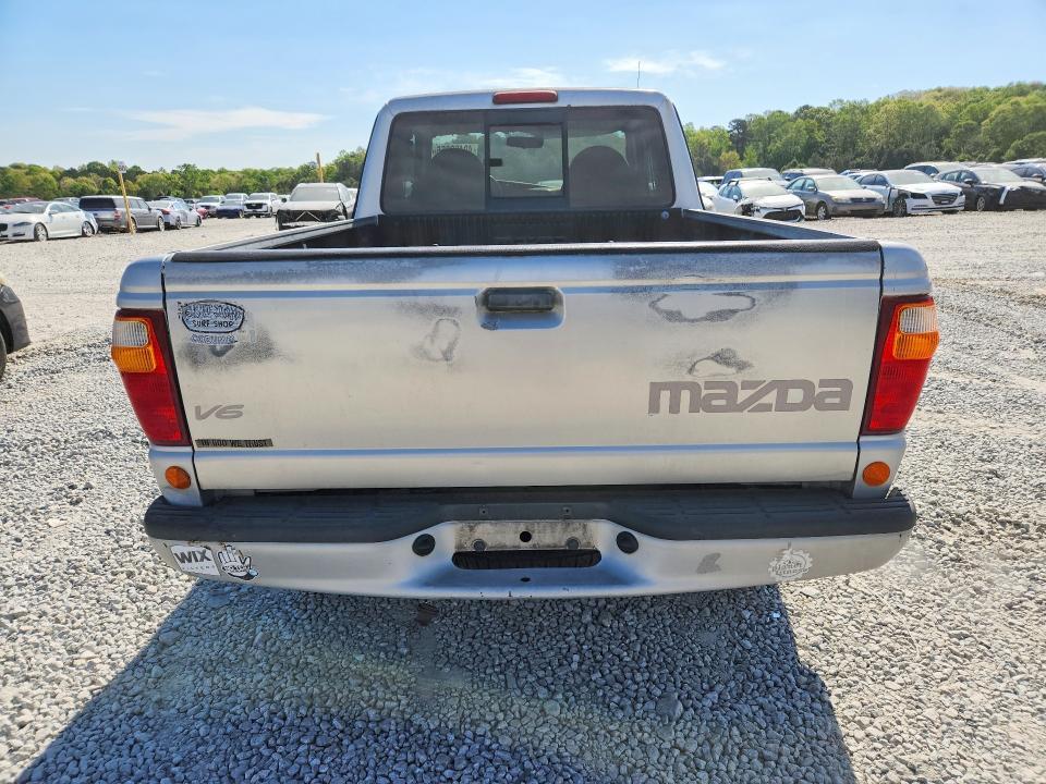 2002 Mazda B3000 cab Plus