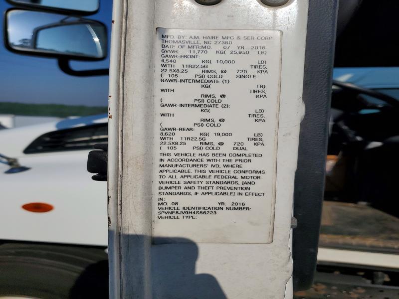 2017 Hino 258/268 BOX Truck