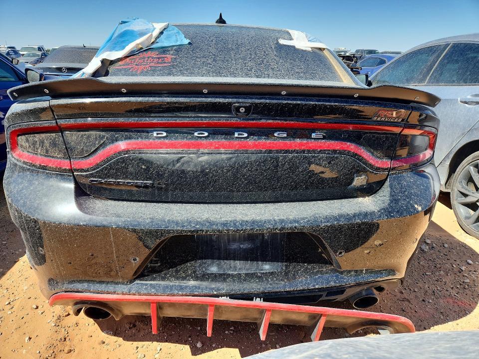 2018 Dodge Charger r