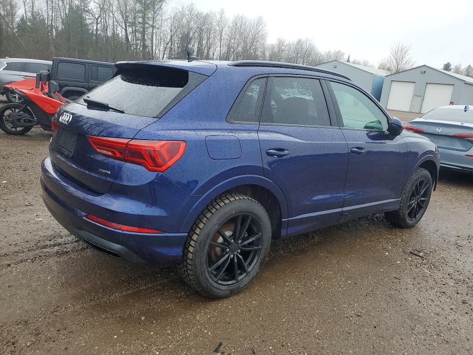 2022 Audi Q3 Premium 40