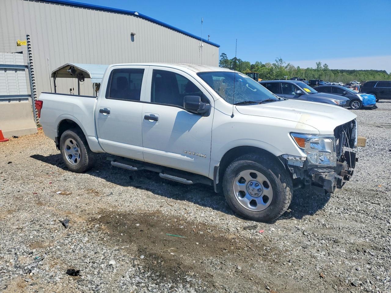 2021 Nissan Titan S