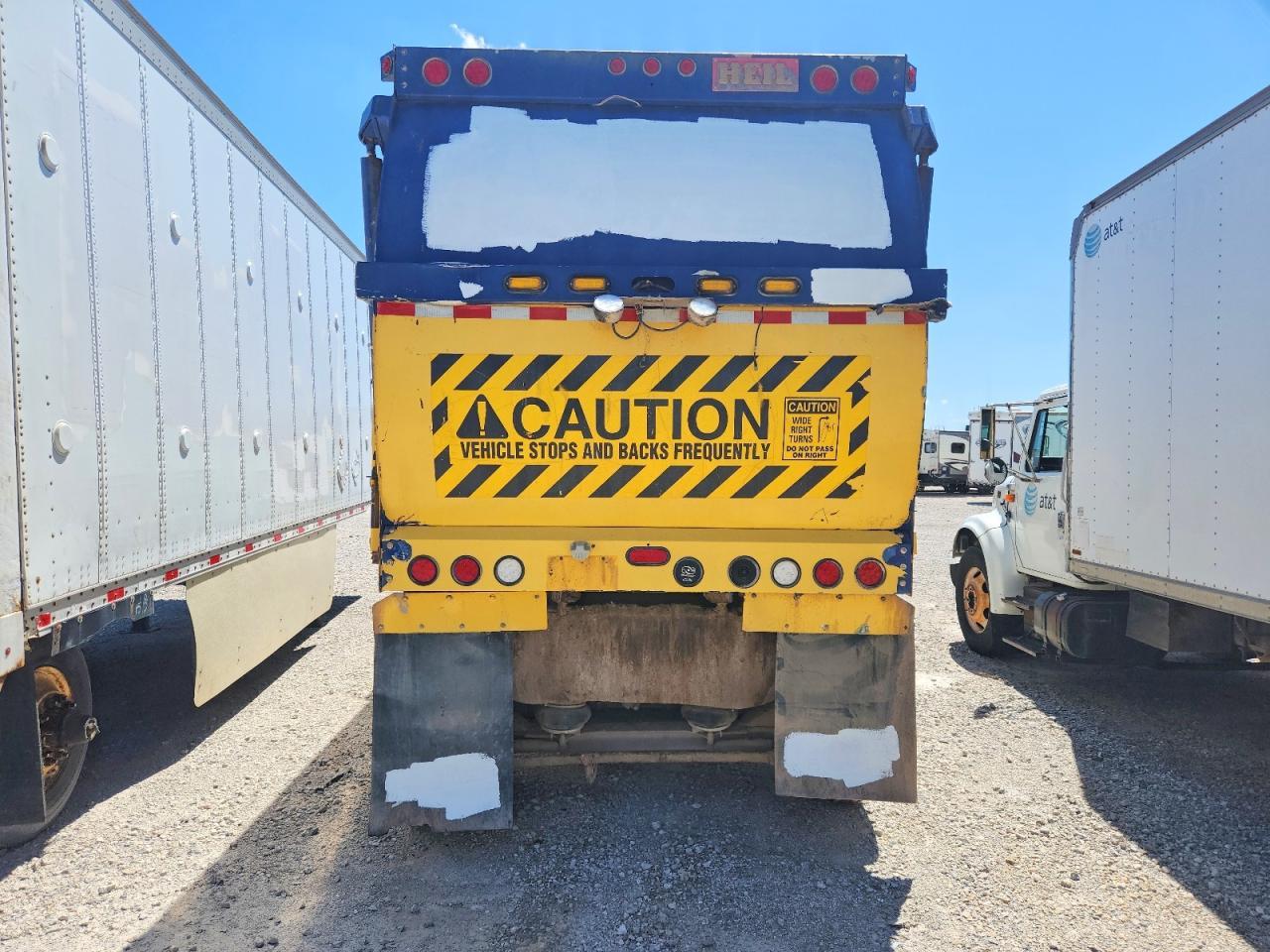 2016 Mack 600 MRU600