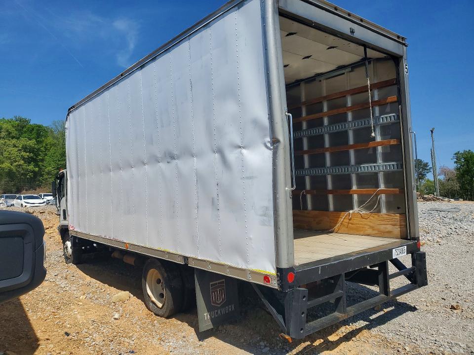 2022 Isuzu NPR HD BOX Truck