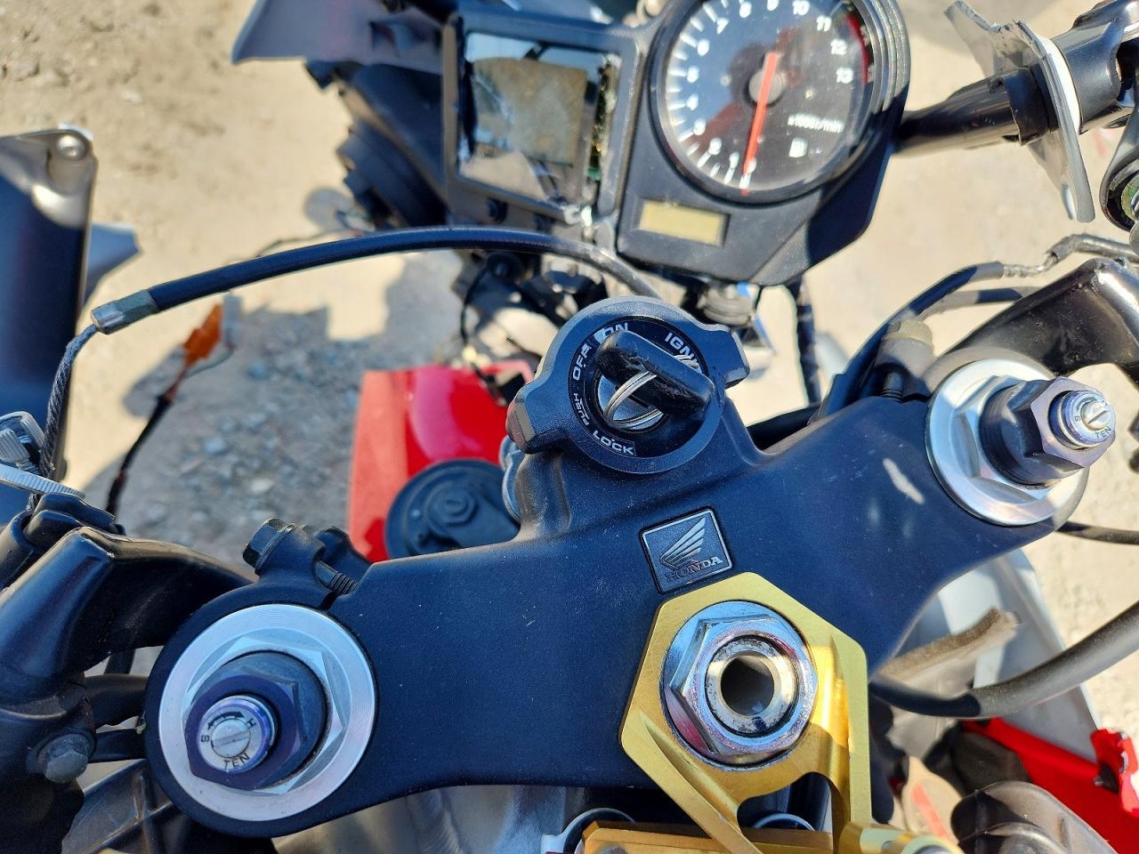 2000 Honda CBR900 RR