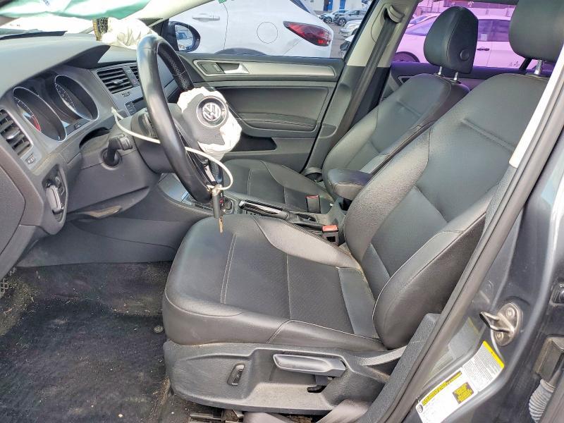 2015 Volkswagen Golf Sportwagen tdi s