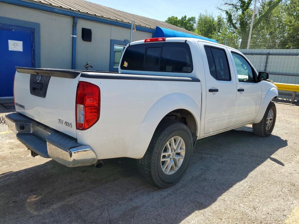 2015 Nissan Frontier sv
