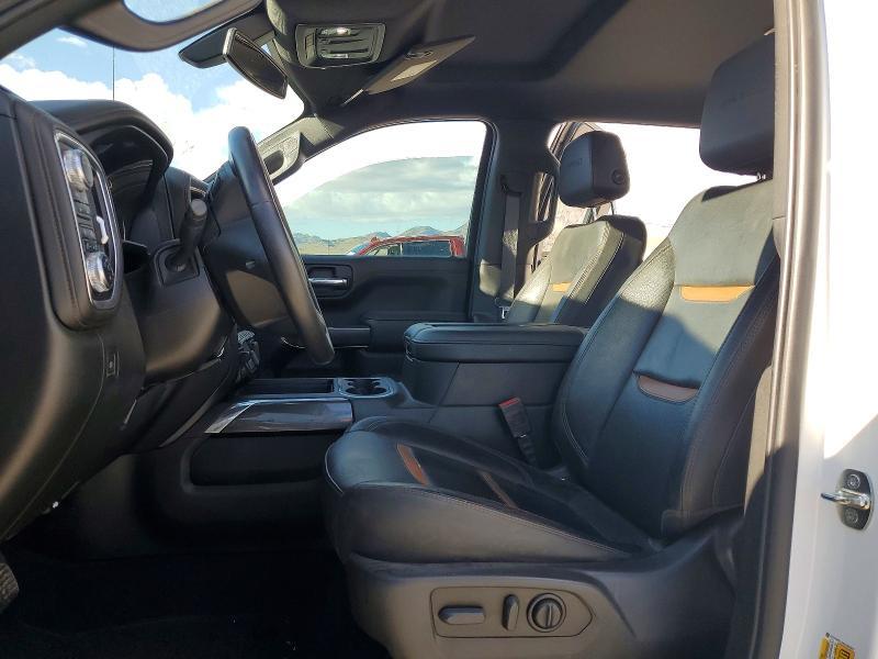 2021 GMC Sierra K1500 AT4