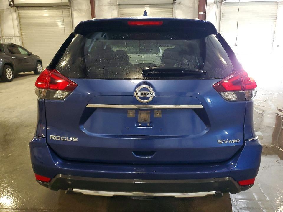 2017 Nissan Rogue sv