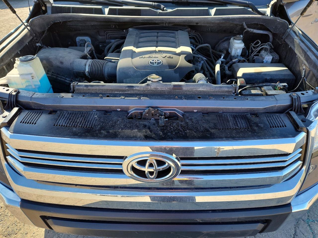 2016 Toyota Tundra Crewmax SR5