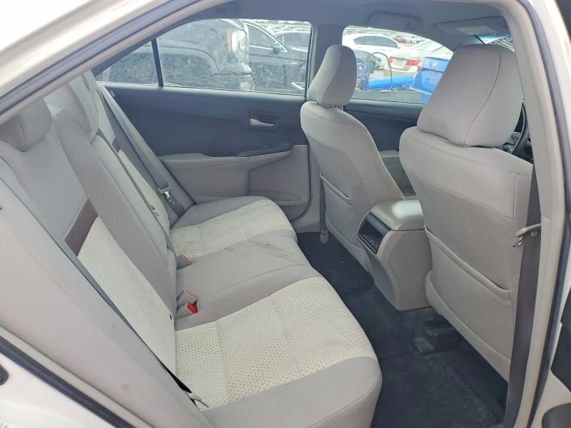 2013 Toyota Camry le