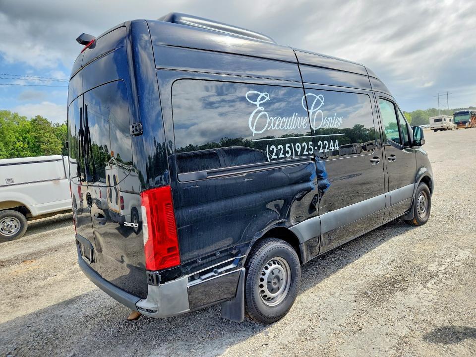 2021 Mercedes-Benz Sprinter 2500