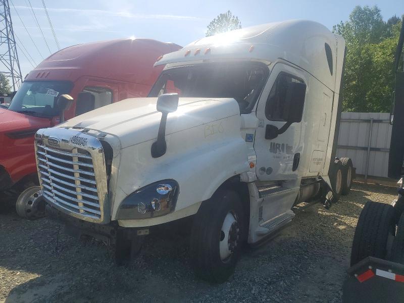 2020 Freigliner 2020 Freightliner Cascadia 125 Semi Truck