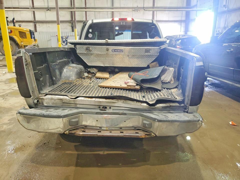 2006 Nissan Frontier se