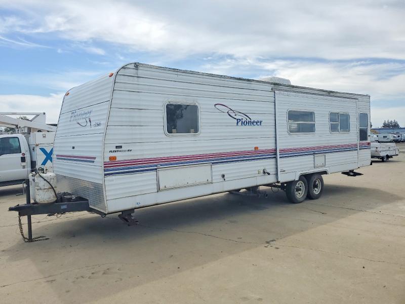 2003 Pioneer 2003 Fleetwood Pioneer Camper