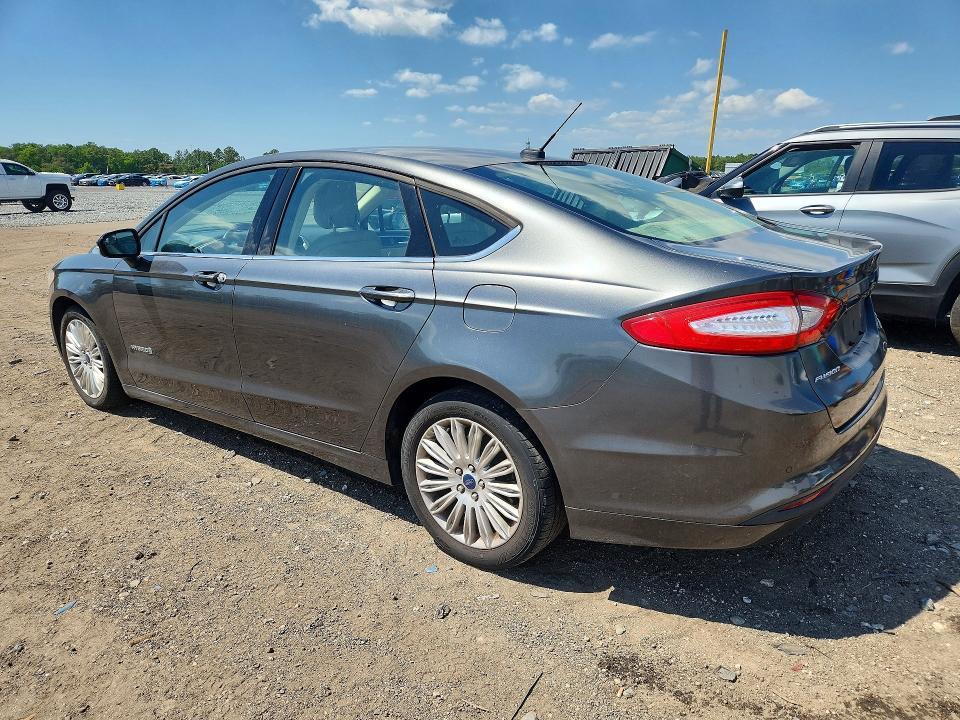 2015 Ford Fusion se Hybrid